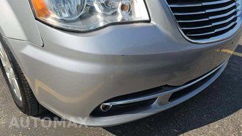 2016 Chrysler Town & Country Touring 121.2" WB - miniatura 49
