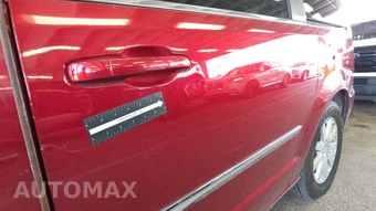 2016 Chrysler Town & Country Touring 121.2" WB – miniatura 35