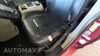 2016 Chrysler Town & Country Touring 121.2" WB – miniatura 43