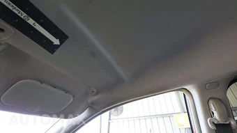 2016 Chrysler Town & Country Touring 121.2" WB – miniatura 48