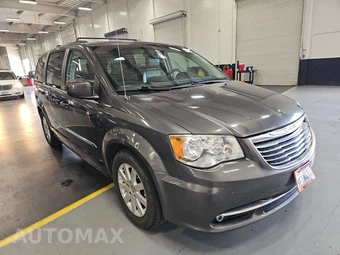 2016 Chrysler Town & Country Touring 121.2" WB - miniatura 3