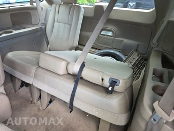 2016 Chrysler Town & Country Touring L Anniversary Edition 121.2" WB – miniatura 14