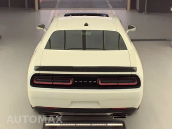 2016 Dodge Challenger 392 HEMI Scat Pack Shaker - miniatura 5