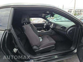 2016 Dodge Challenger R/T – miniatura 18