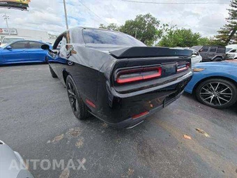 2016 Dodge Challenger R/T – miniatura 2
