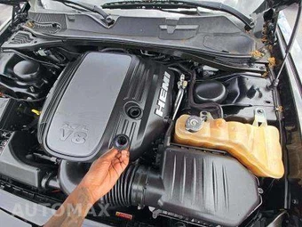 2016 Dodge Challenger R/T – miniatura 22