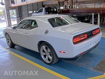 2016 Dodge Challenger R/T – miniatura 6