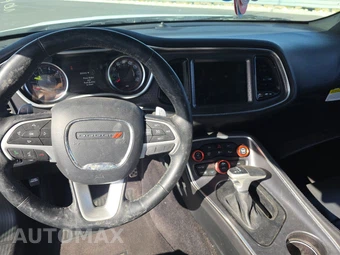 2016 Dodge Challenger R/T Plus – miniatura 11