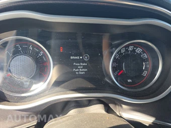 2016 Dodge Challenger R/T Plus – miniatura 12