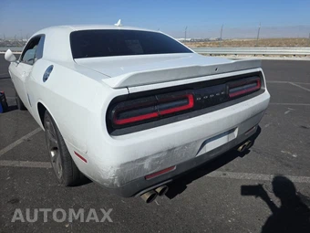2016 Dodge Challenger R/T Plus – miniatura 6