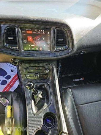 2016 Dodge Challenger R/T Plus - miniatura 10
