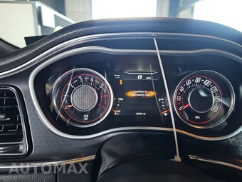 2016 Dodge Challenger R/T Plus - miniatura 12