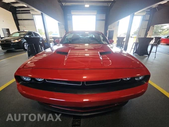 2016 Dodge Challenger R/T Plus - miniatura 2