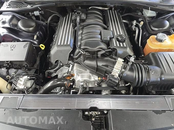 2016 Dodge Challenger R/T Scat Pack - miniatura 15