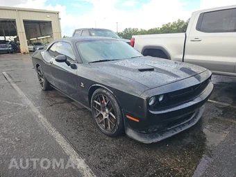 2016 Dodge Challenger R/T Scat Pack - miniatura 3