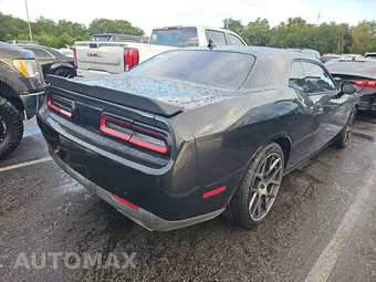 2016 Dodge Challenger R/T Scat Pack - miniatura 4