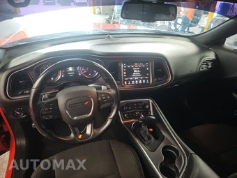 2016 Dodge Challenger R/T Scat Pack – miniatura 11