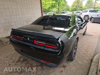 2016 Dodge Challenger R/T Scat Pack – miniatura 3