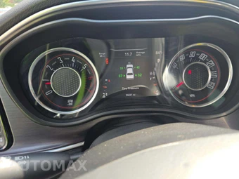 2016 Dodge Challenger R/T Shaker – miniatura 9