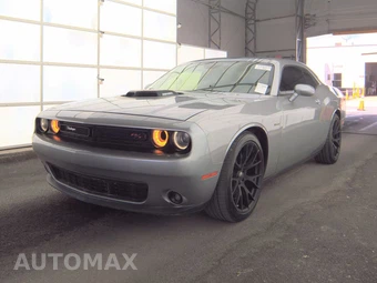 2016 Dodge Challenger R/T Shaker