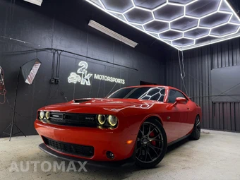 2016 Dodge Challenger SRT 392 - miniatura 2