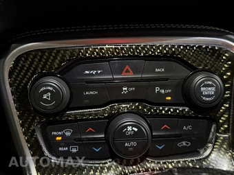 2016 Dodge Challenger SRT 392 - miniatura 30