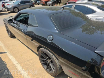 2016 Dodge Challenger SRT Hellcat - miniatura 2