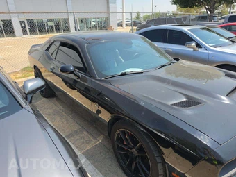 2016 Dodge Challenger SRT Hellcat - miniatura 4