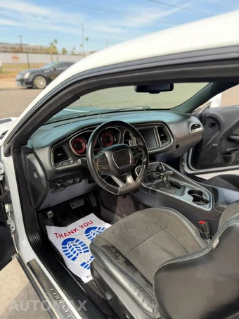 2016 Dodge Challenger SRT Hellcat – miniatura 11