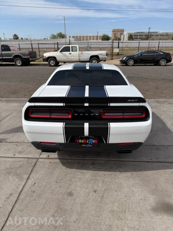 2016 Dodge Challenger SRT Hellcat – miniatura 8