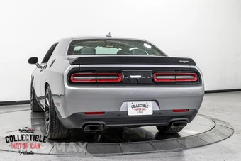2016 Dodge Challenger SRT Hellcat - miniatura 18