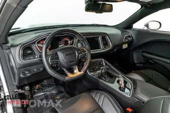 2016 Dodge Challenger SRT Hellcat - miniatura 3