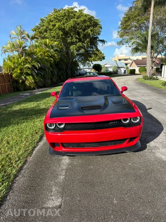2016 Dodge Challenger SRT Hellcat - miniatura 3