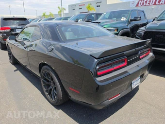 2016 Dodge Challenger SRT Hellcat - miniatura 2
