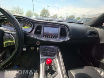 2016 Dodge Challenger SRT Hellcat – miniatura 10