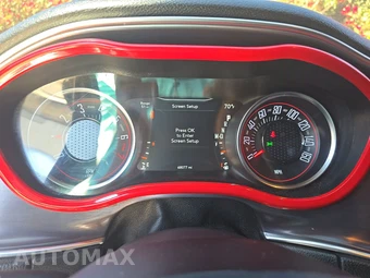 2016 Dodge Challenger SXT – miniatura 12