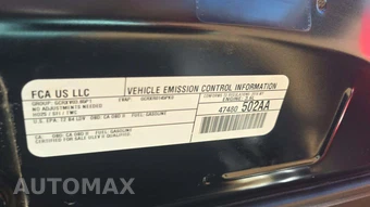 2016 Dodge Challenger SXT – miniatura 18