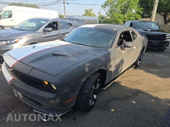 2016 Dodge Challenger SXT
