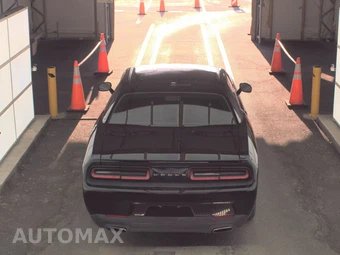 2016 Dodge Challenger SXT – miniatura 5