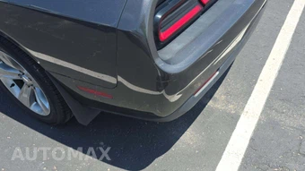 2016 Dodge Challenger SXT – miniatura 31