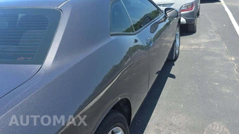 2016 Dodge Challenger SXT – miniatura 39
