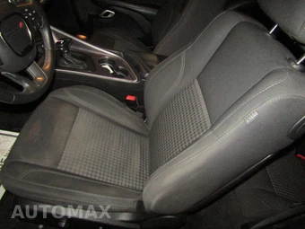 2016 Dodge Challenger SXT – miniatura 9