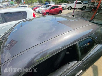 2016 Dodge Challenger SXT – miniatura 12