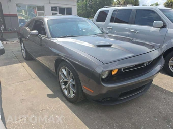 2016 Dodge Challenger SXT – miniatura 4