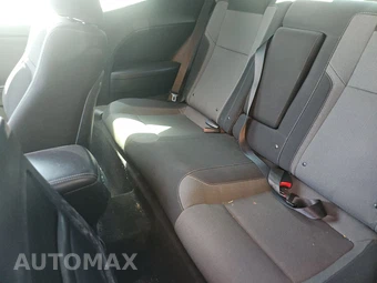 2016 Dodge Challenger SXT - miniatura 13