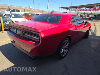 2016 Dodge Challenger SXT Plus - miniatura 3