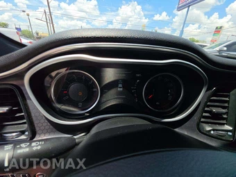 2016 Dodge Challenger SXT Plus – miniatura 6