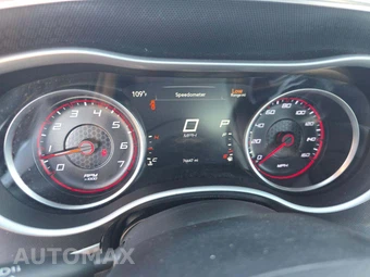 2016 Dodge Charger R/T – miniatura 9