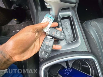2016 Dodge Charger R/T - miniatura 8