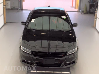 2016 Dodge Charger R/T – miniatura 2